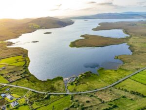IRLANDA LAGO CARROWMORE